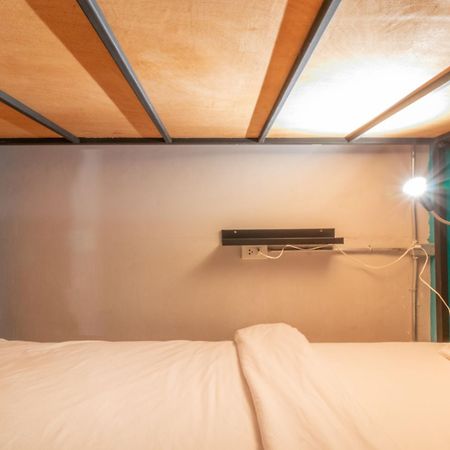 4Share Hostel (Adults Only) Bangkok Kültér fotó