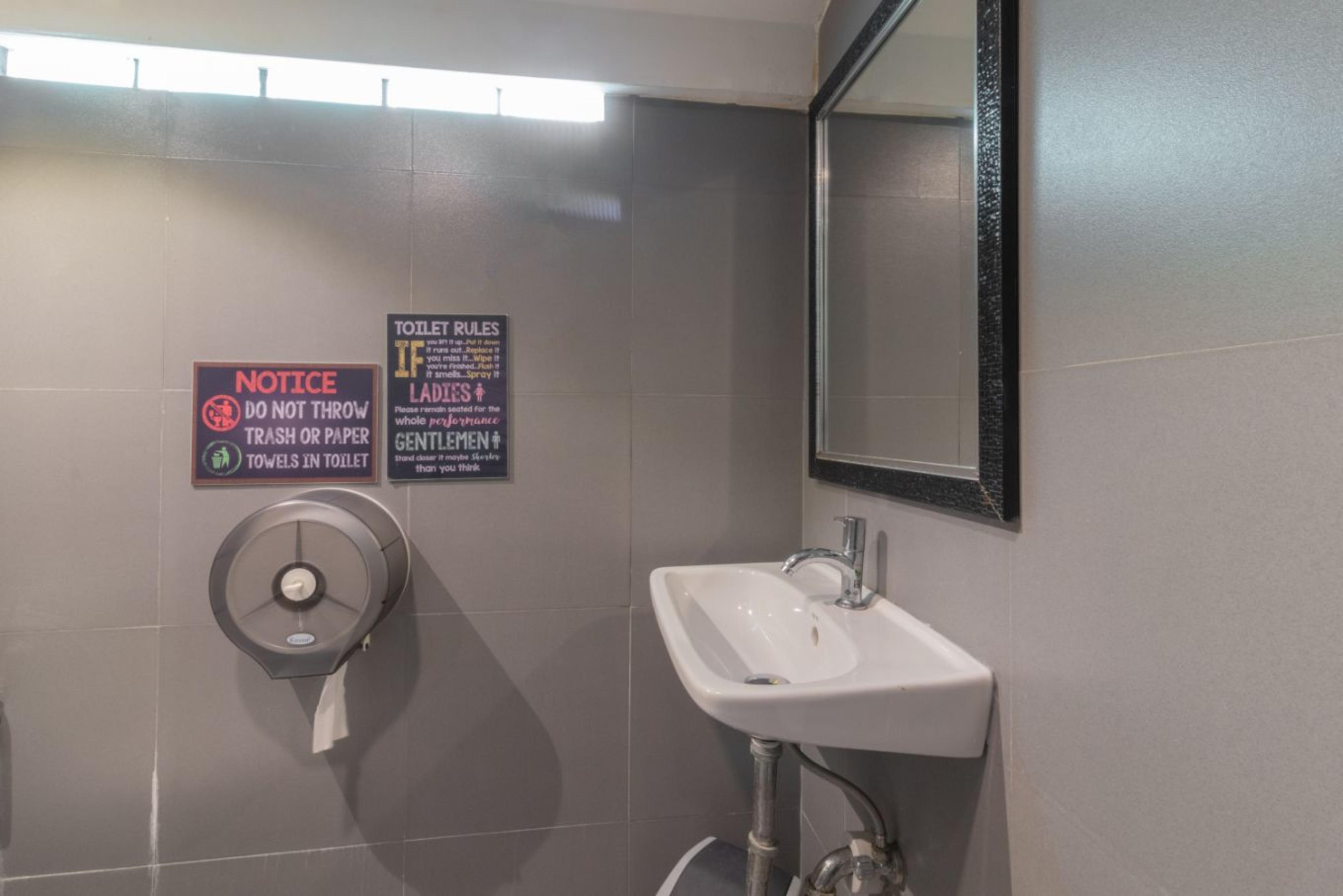 4Share Hostel (Adults Only) Bangkok Kültér fotó